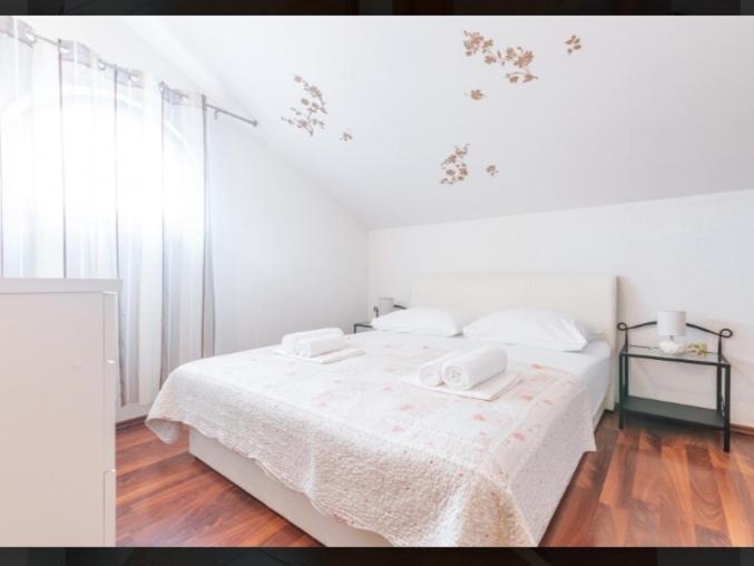 Banic Apartments With Pool Biograd Na Moru Exteriér fotografie